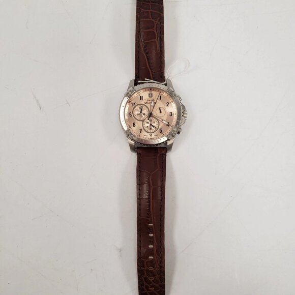 (19574-1) Swiss Military 5705X Watch - Picture 2 of 10